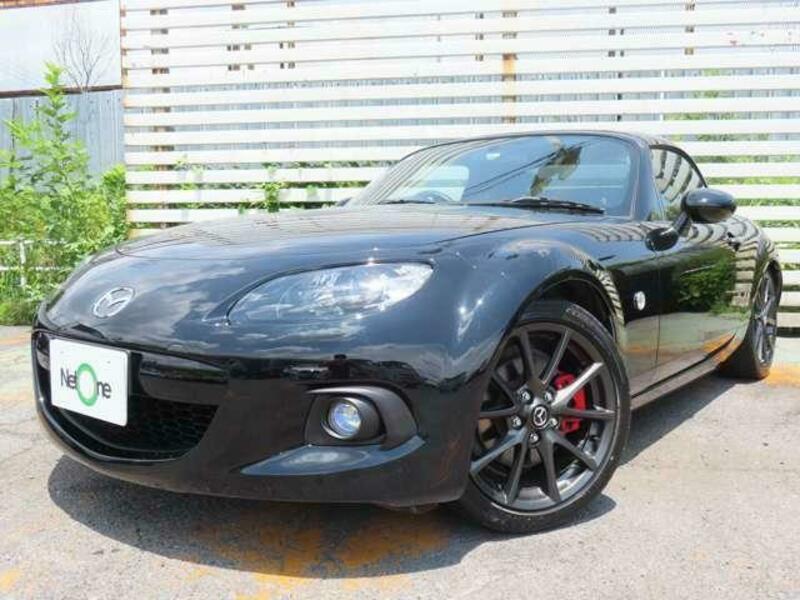 ROADSTER-12
