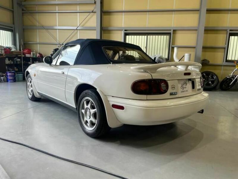 EUNOS ROADSTER-7