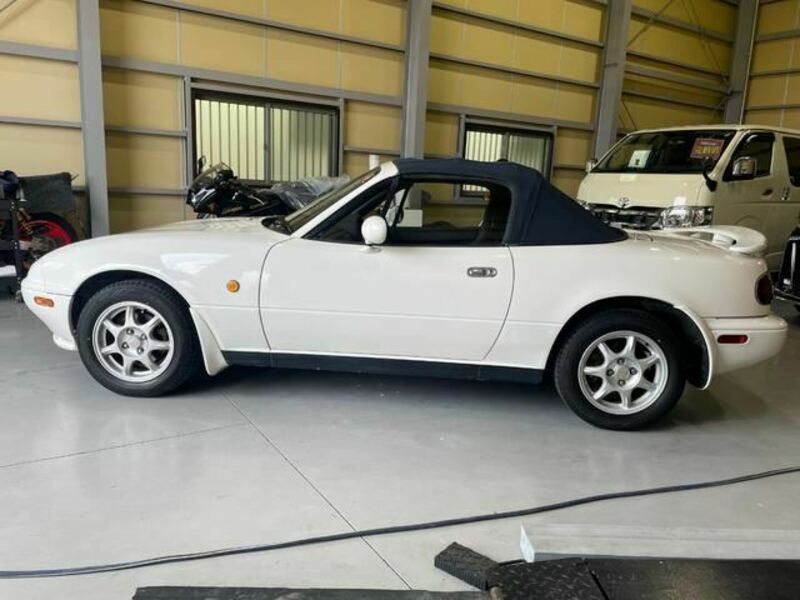 EUNOS ROADSTER-8