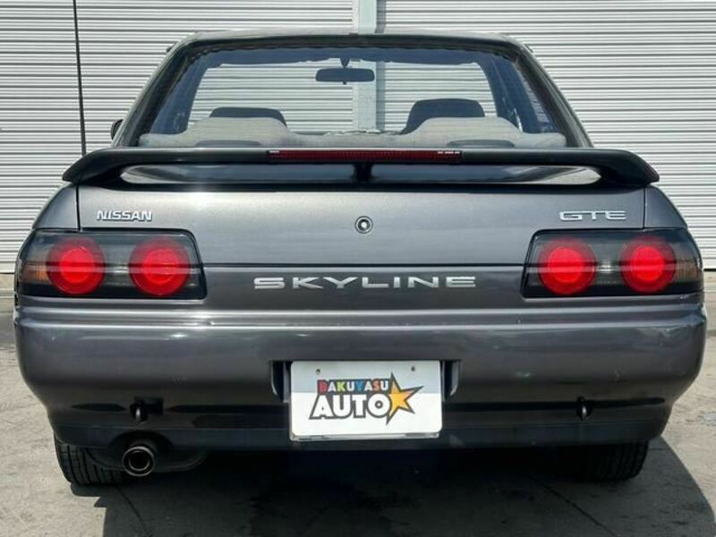 SKYLINE-7