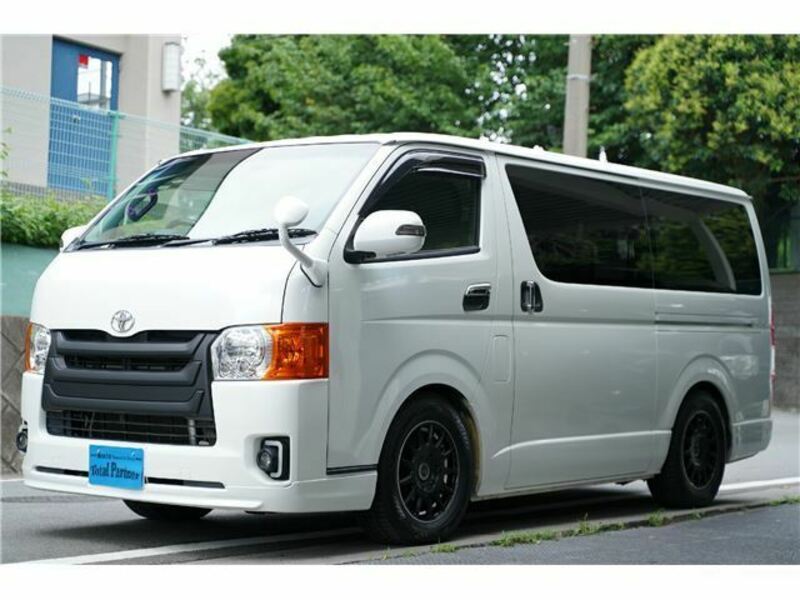 HIACE VAN-3