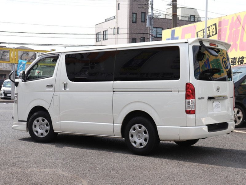 HIACE VAN-7