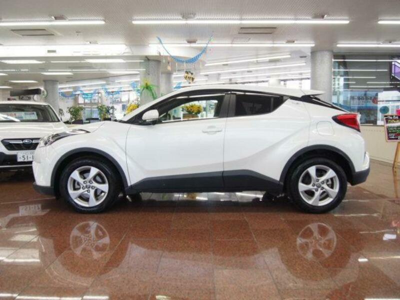 C-HR-10