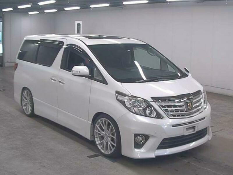 TOYOTA　ALPHARD