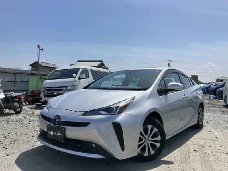 PRIUS-12