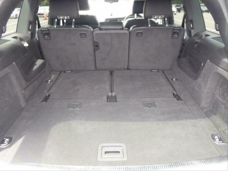 Q7