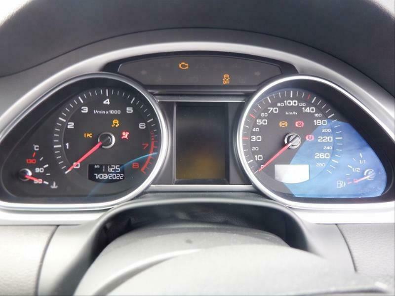 Q7