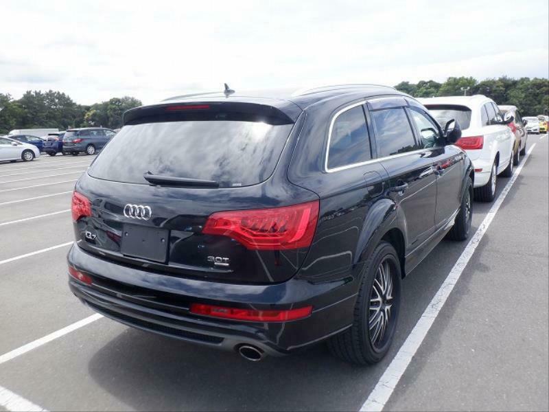Q7