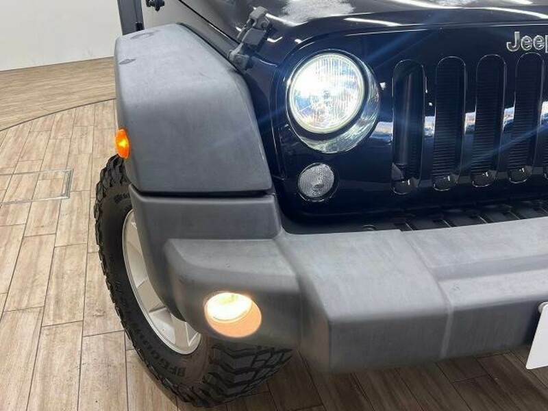 JEEP WRANGLER-18