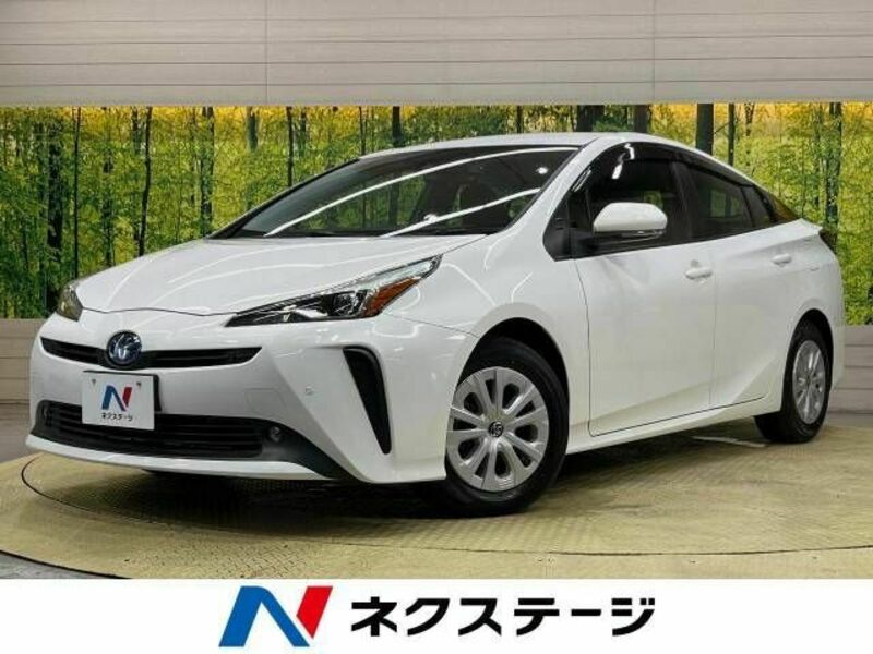 TOYOTA　PRIUS