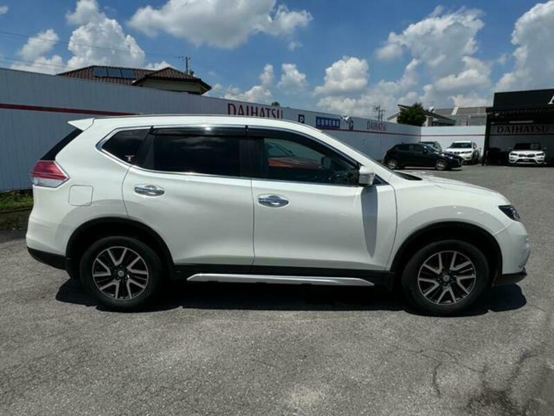 X-TRAIL-15