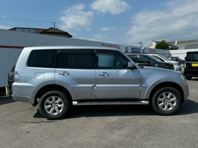 PAJERO-17