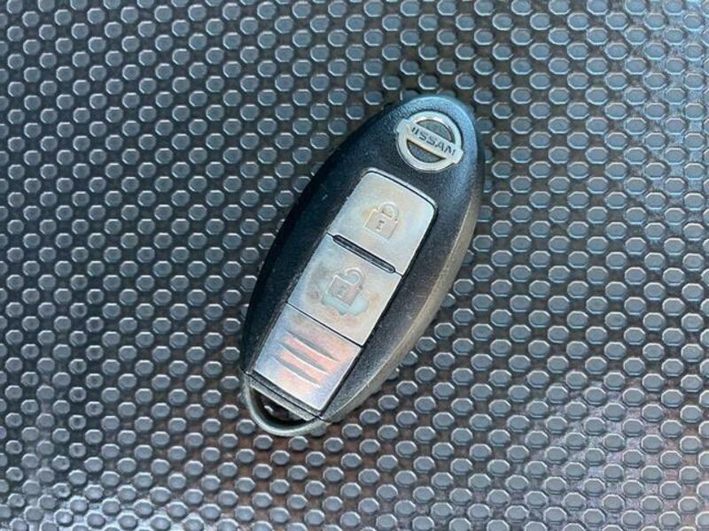 X-TRAIL-16