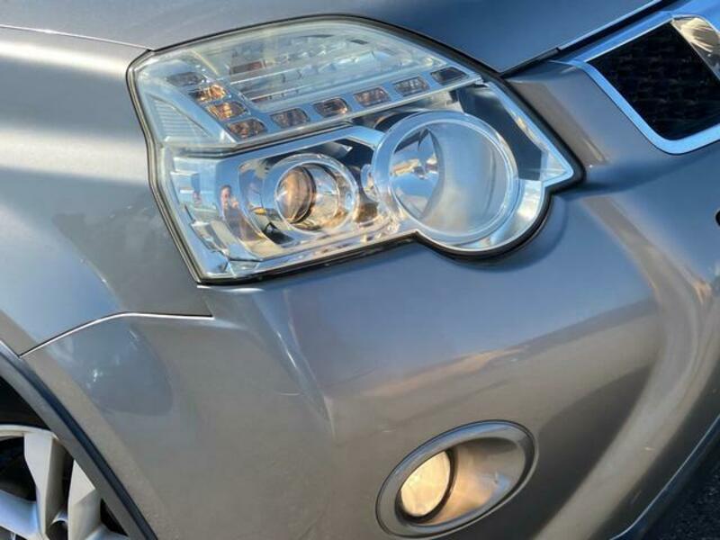 X-TRAIL-9