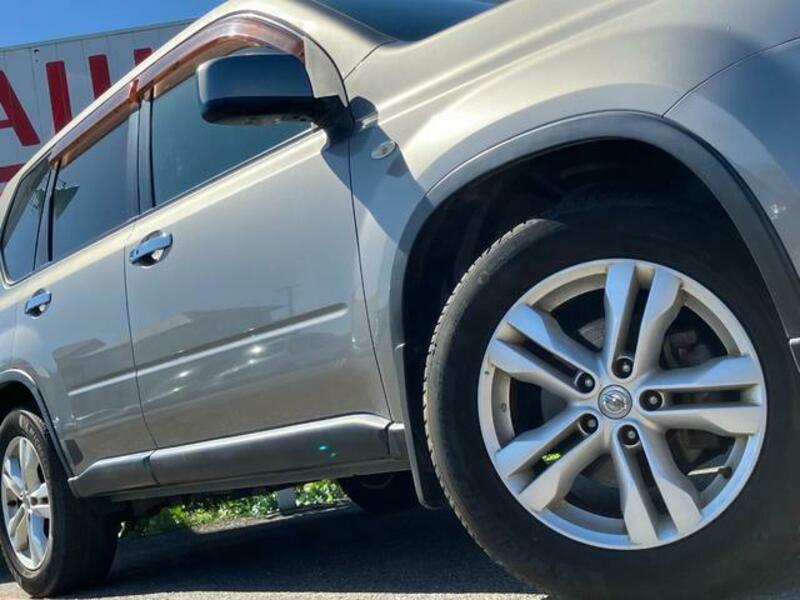 X-TRAIL-10