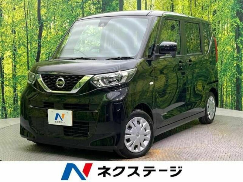 NISSAN　ROOX