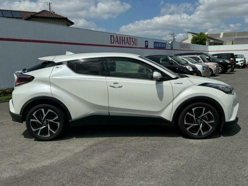 C-HR-17