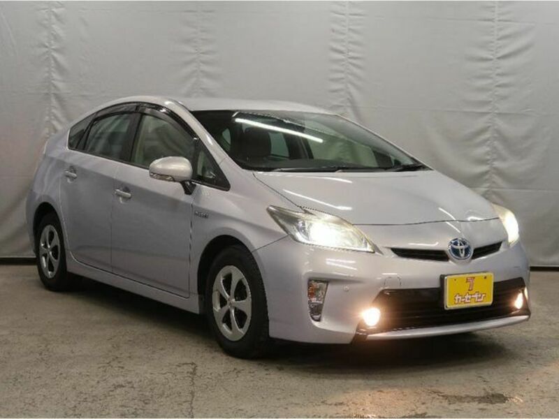 PRIUS-9