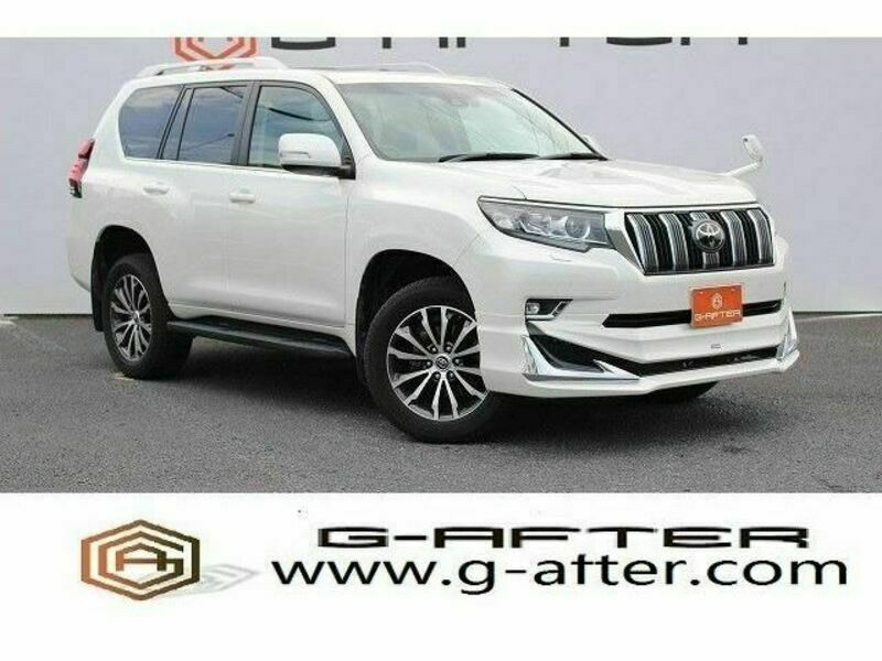 TOYOTA　LAND CRUISER PRADO