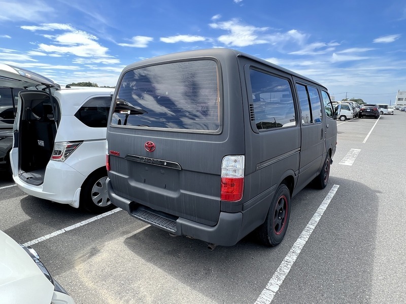 HIACE VAN-3