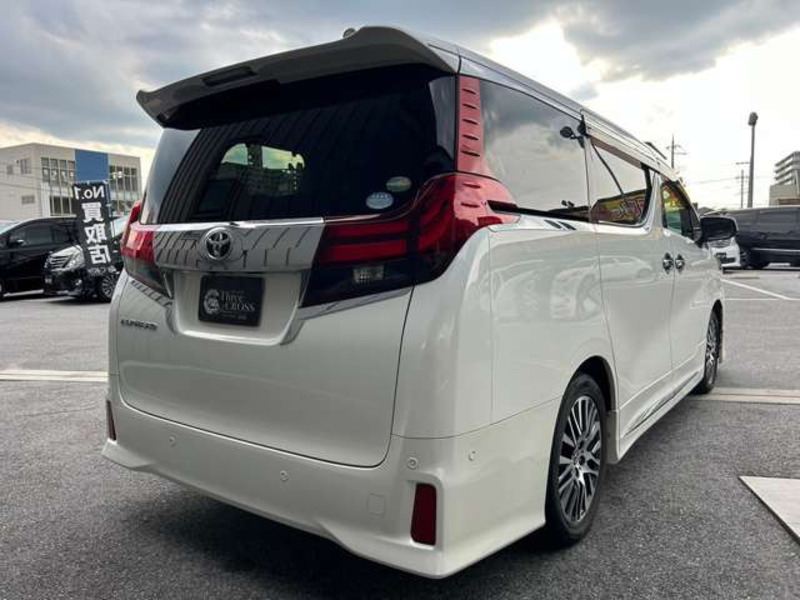 ALPHARD-11