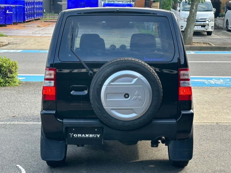 PAJERO MINI-13