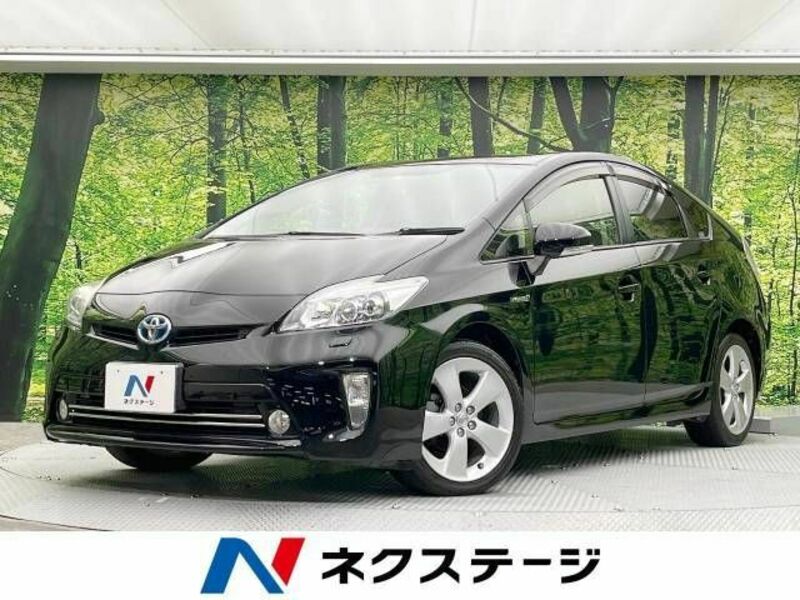 TOYOTA　PRIUS