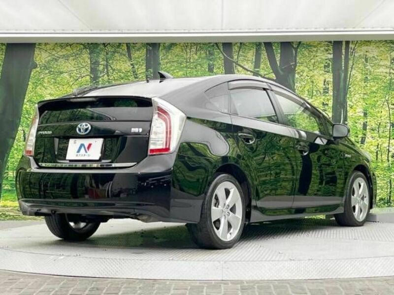 PRIUS-18