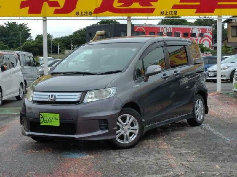 HONDA　FREED