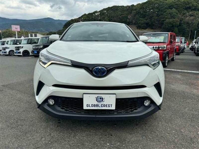 C-HR-4