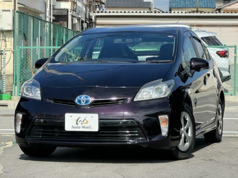 TOYOTA　PRIUS