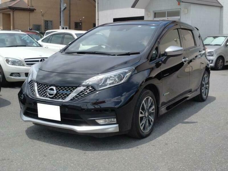 NISSAN　NOTE