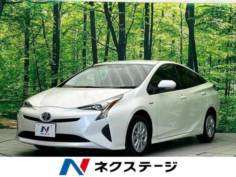 TOYOTA　PRIUS