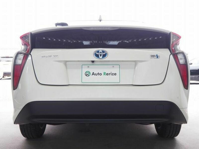 PRIUS-3