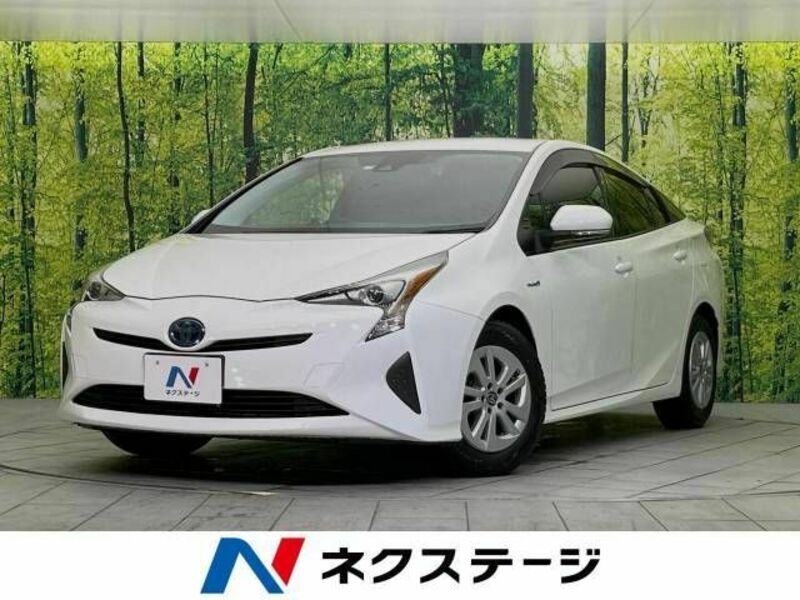 TOYOTA　PRIUS