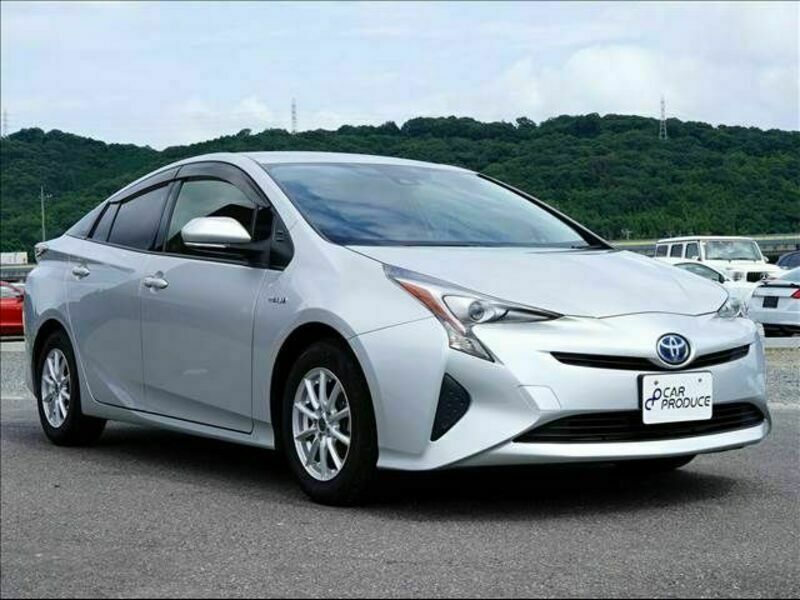 PRIUS-8