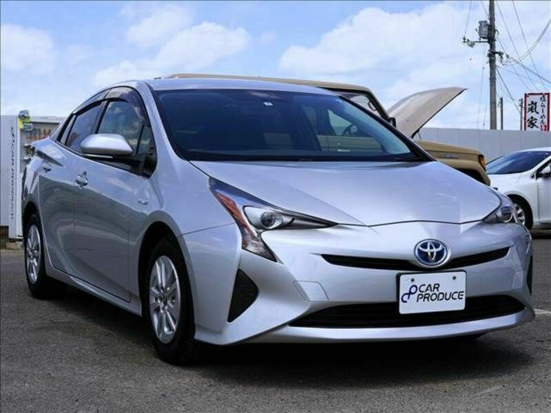 PRIUS-8