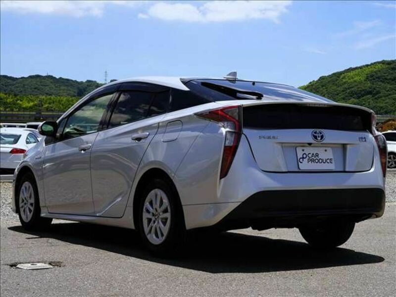 PRIUS-12