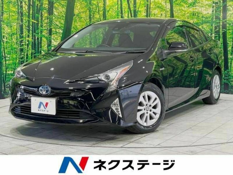 TOYOTA　PRIUS