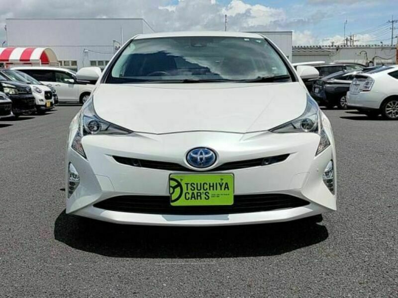 PRIUS-8