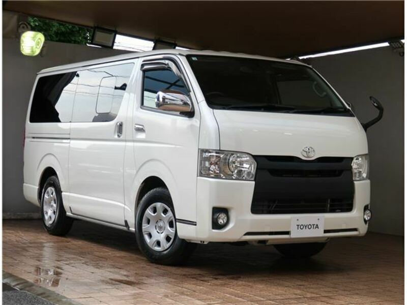 HIACE