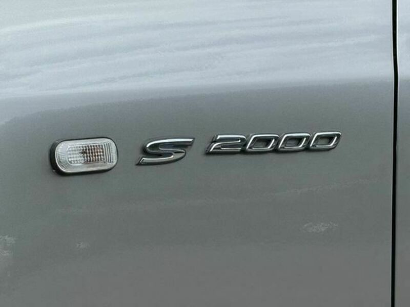 S2000-32