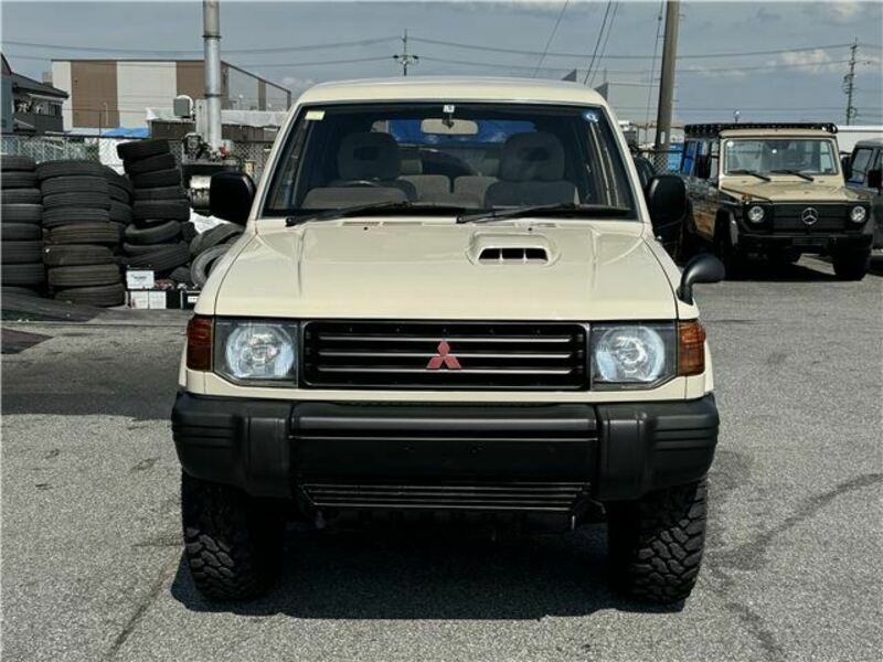 PAJERO-1