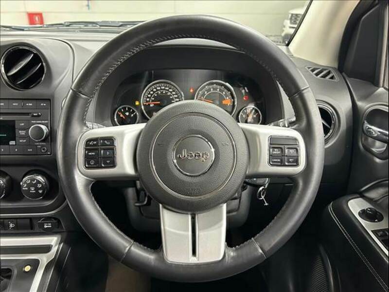 JEEP COMPASS-12