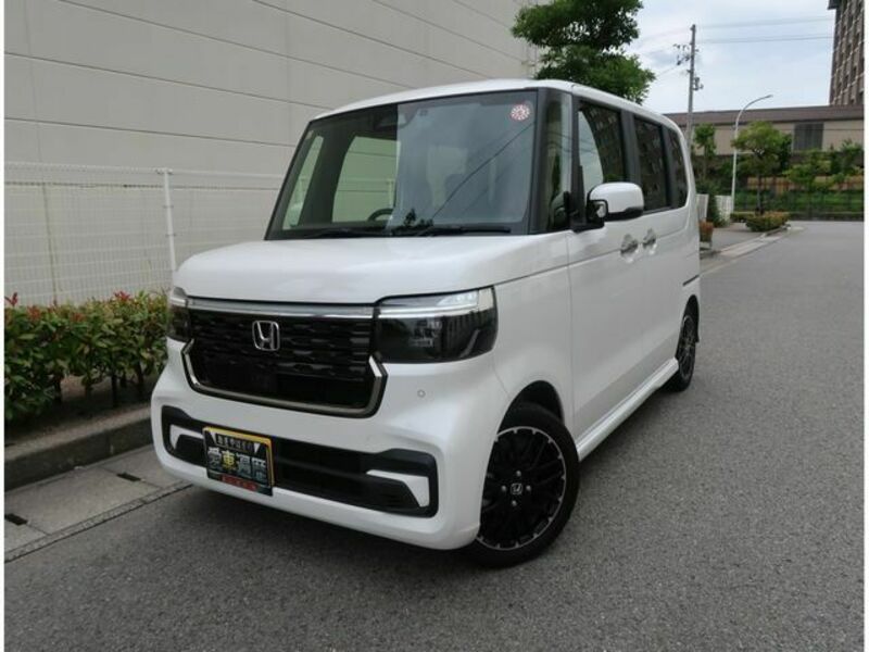 HONDA　N BOX CUSTOM