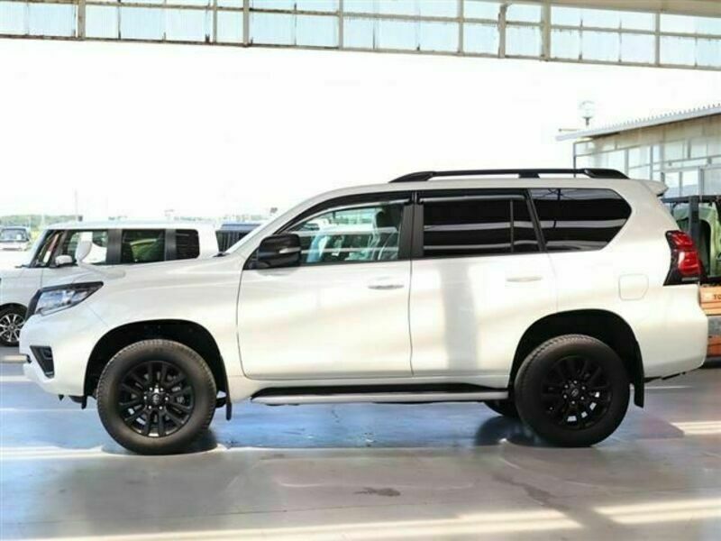 LAND CRUISER PRADO-23