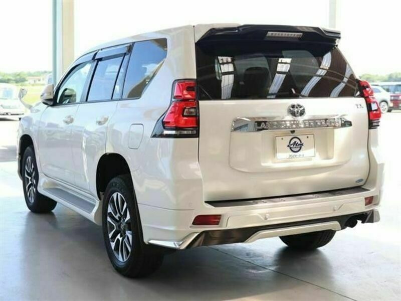 LAND CRUISER PRADO-22