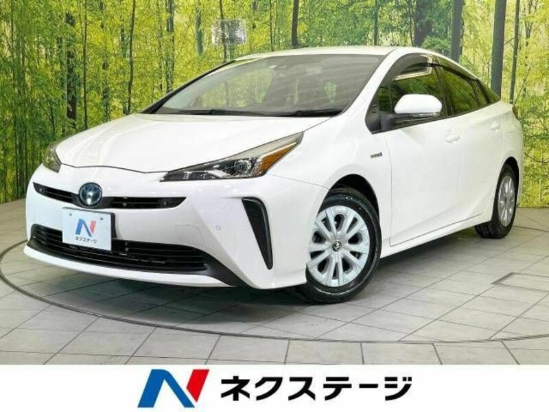 TOYOTA　PRIUS