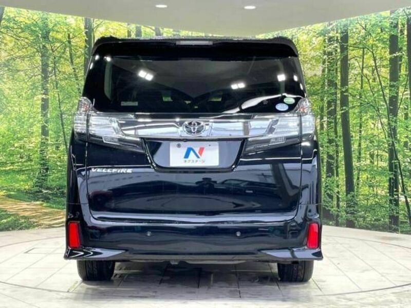 VELLFIRE-16