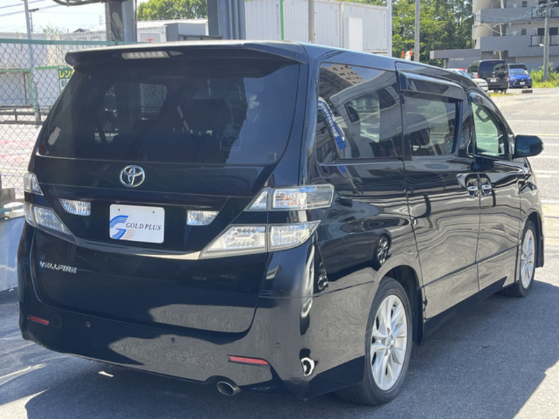 VELLFIRE-3